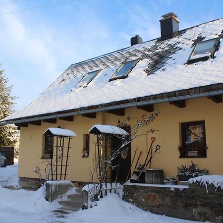 Chalupa U Potoka Cervena Voda Exterior photo